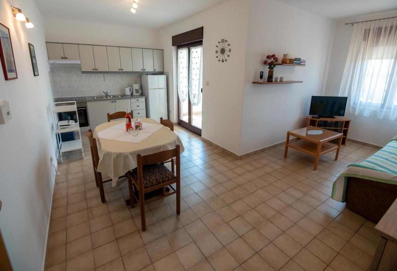 Apartments Dokovic Barbat na Rabu Kültér fotó