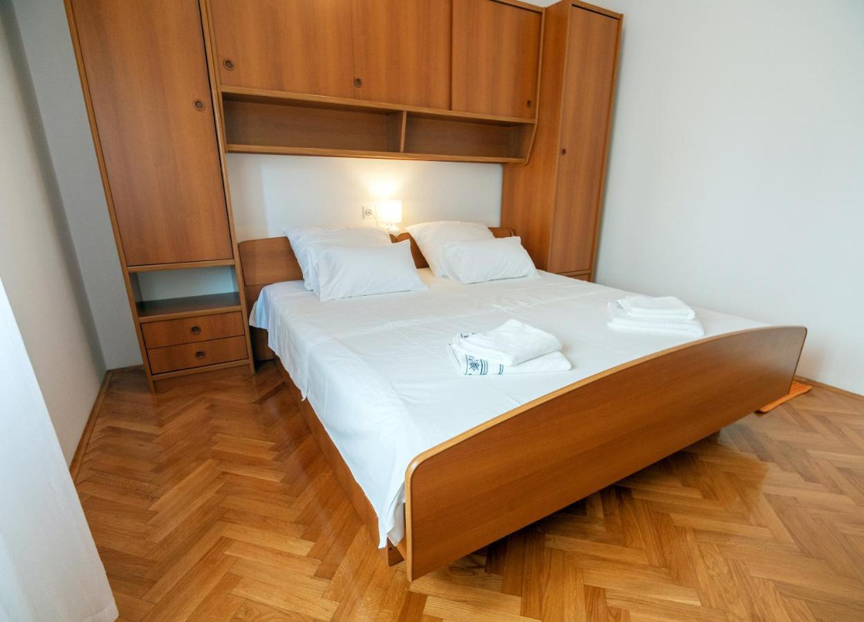 Apartments Dokovic Barbat na Rabu Kültér fotó