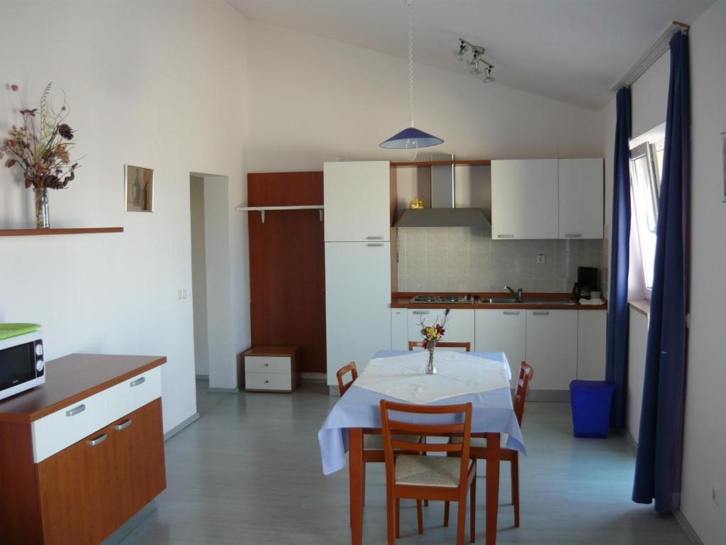 Apartments Dokovic Barbat na Rabu Szoba fotó